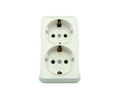 12-PRIZA-ECO-DUBLA-PT